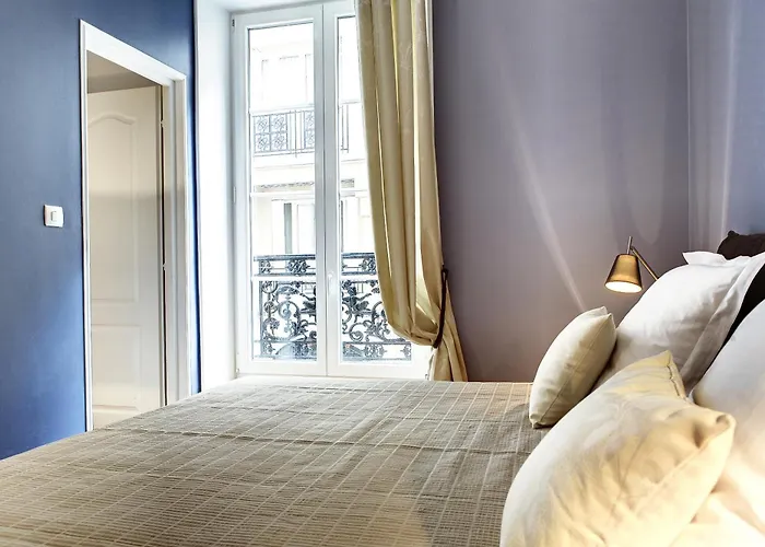 Marais Apartment *