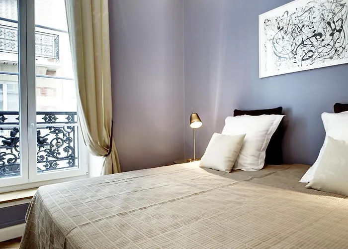 Apartment Marais
