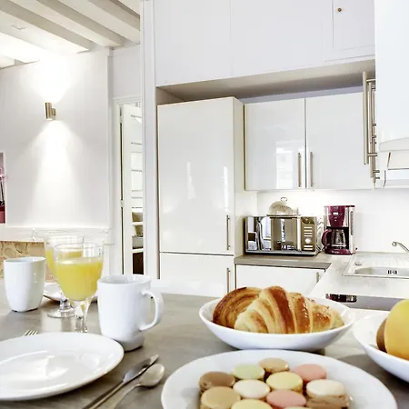 Marais アパート パリ